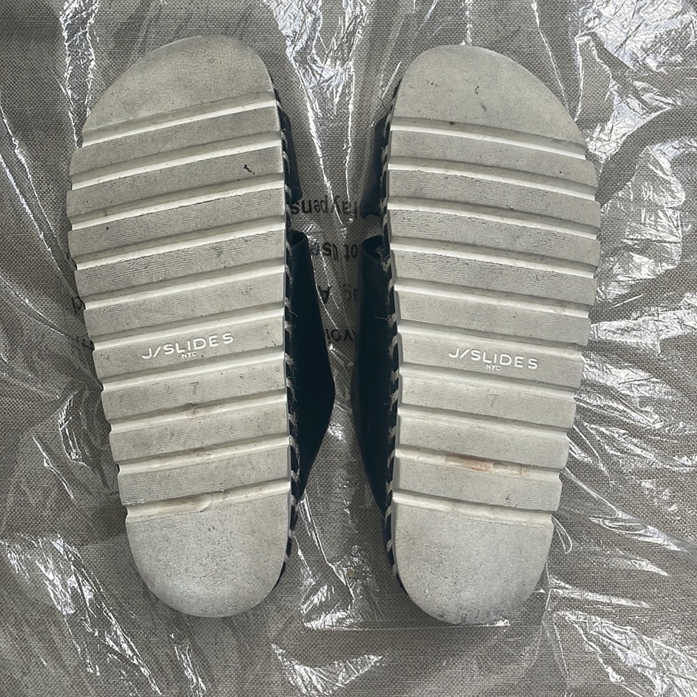 J/Slides black leather with braided trim detail - Picture 4 of 5